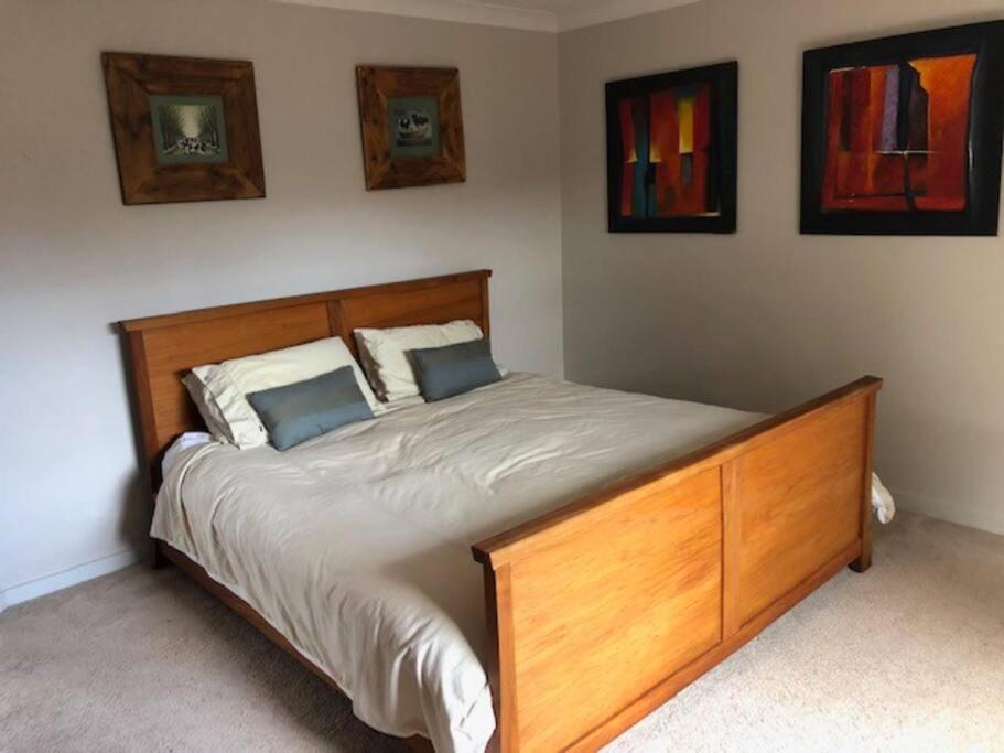 Sunny, Quiet, 2-Bedroom Unit In Fabulous Location! Кембридж Экстерьер фото